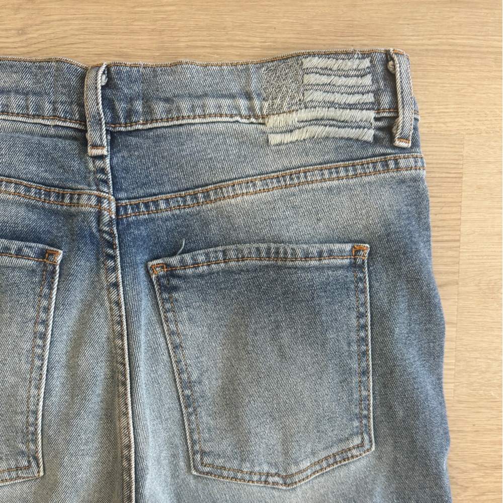 Revice Denim USA destroyed distressed Medium wash Jeans Size 32 - Picture 4 of 9